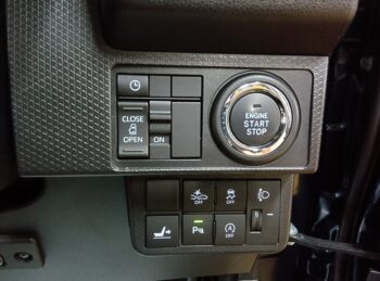タント Ｘターボ　純正ナビ　ＴＶ　パノラマモニター 4WD