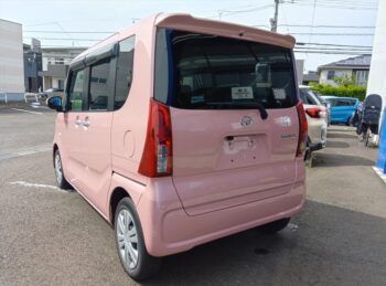 タント Ｌ ナビＴＶ・バックカメラ