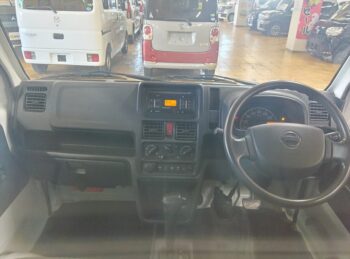 NT100クリッパートラック ＧＸ　デュアルカメラエマージェンシーブレーキサポート 4WD