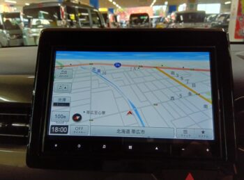 N-WGNカスタム Ｌ　８インチナビ　ＴＶ　バックカメラ 4WD