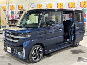 スペーシアカスタム ハイブリッド　XS　未使用車 4WD