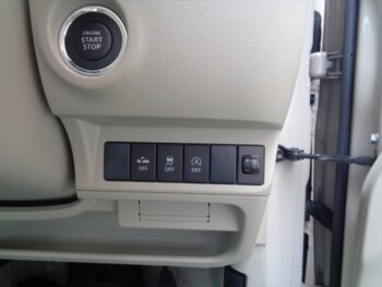 アルトラパン Ｌ 全方位モニター付メモリーナビ装着車 4WD