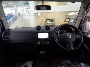 キックス RX　ターボ　4WD