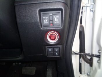 N-BOXカスタム Ｇ・Ｌ ターボ ホンダセンシング 4WD