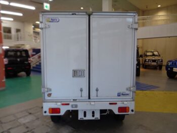 キャリイトラック KC　冷蔵冷凍車　エアコン　パワステ　4WD