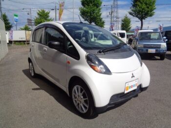 アイ リミテッド ターボ 4WD
