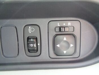 アイ リミテッド ターボ 4WD