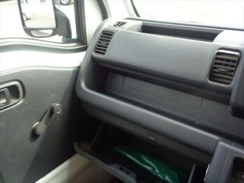ハイゼットトラック スタンダード AC無・PS無 エアバッグ付 4WD