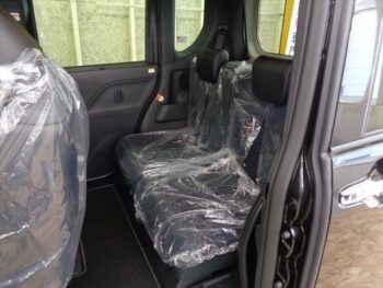 タントカスタム X 未使用車 4WD