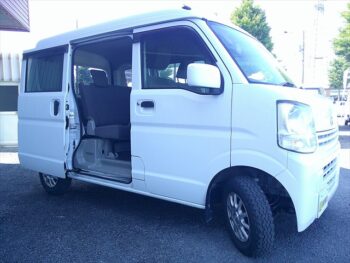 NV100クリッパーバン ＧＸ エマージェンシーブレーキ 4WD