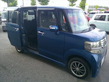 N-BOXカスタム Ｇ・Ｌパッケージ 4WD