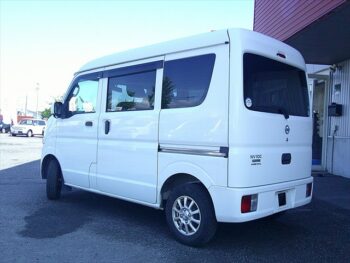 NV100クリッパーバン ＧＸ エマージェンシーブレーキ 4WD