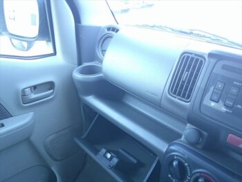 NV100クリッパーバン ＧＸ エマージェンシーブレーキ 4WD