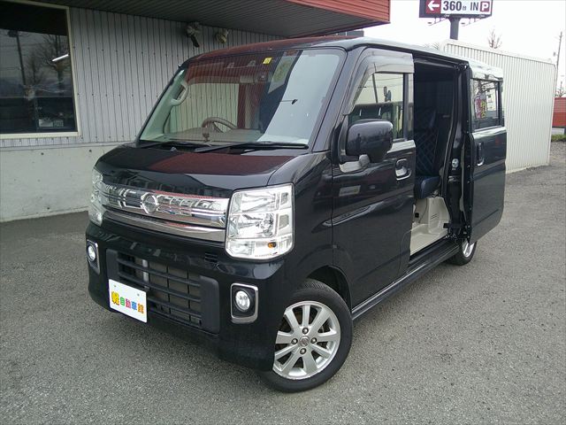 NV100クリッパーリオ Ｅ ターボ 4WD
