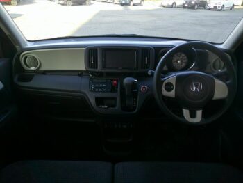 N-ONE スタンダードＬ 4WD