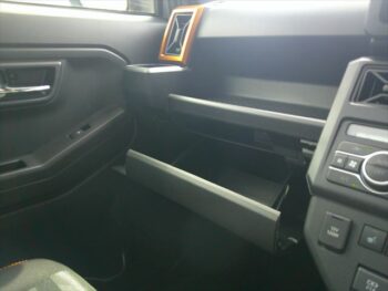 タフト Ｇ エコアイドル非装着車 4WD
