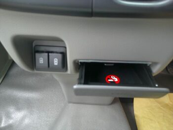 スクラムバン PC　未使用車　4WD