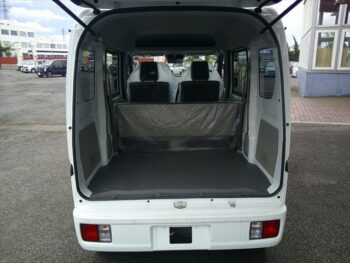 スクラムバン PC　未使用車　4WD