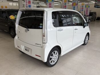 ムーヴカスタム X　SA　純正ナビ・TV・バックカメラ　後期型　4WD