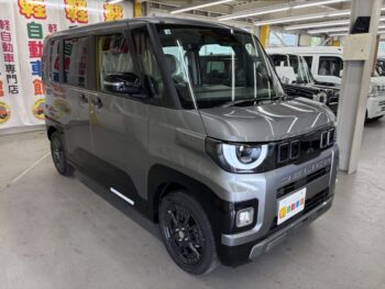 デリカミニ T プレミアム デリマルパッケージ 届出済未使用車 4WD