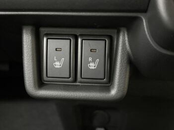 スペーシア ハイブリッドG　未使用車　4WD