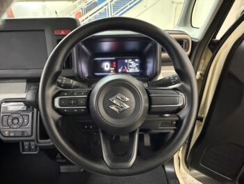 スペーシア ハイブリッドG　未使用車　4WD