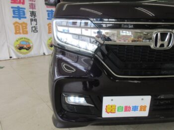 N-BOXカスタム G　L　ホンダセンシング　4WD