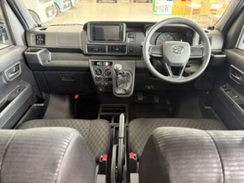 ハイゼットカーゴバン クルーズ　4WD