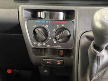 ハイゼットカーゴバン クルーズ　4WD