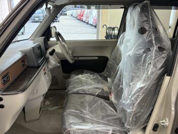 アルトラパンLC ハイブリッドX　全方位モニター用カメラパッケージ　スズキコネクト　未使用車　４WD