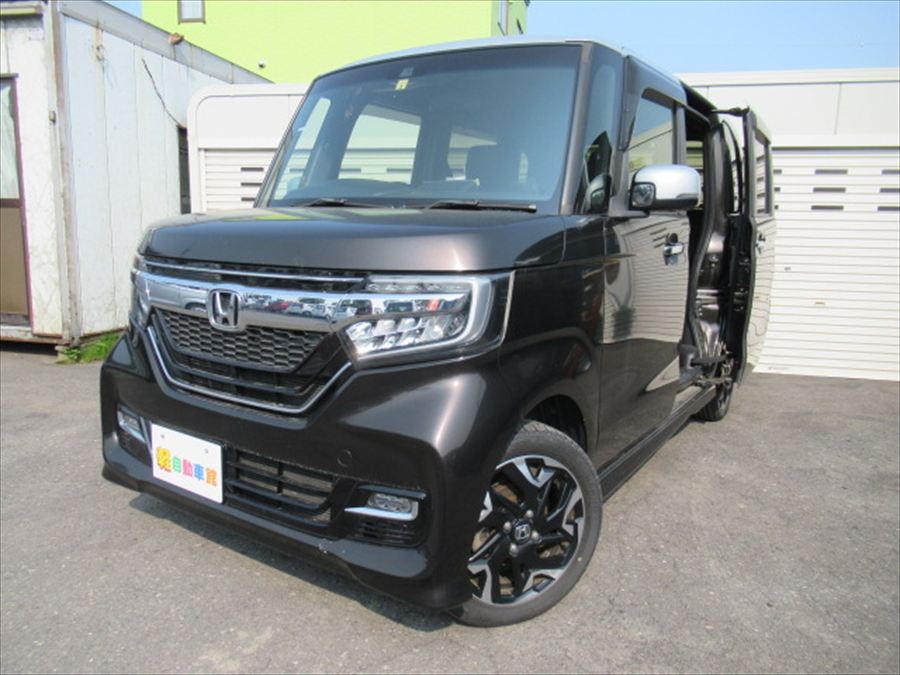 N-BOXカスタム G・Lターボ ホンダセンシング 4WD