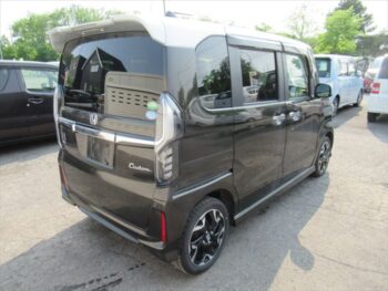 N-BOXカスタム G・Lターボ ホンダセンシング 4WD