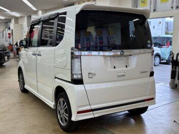 N-BOX+カスタム G　福祉車両車いす仕様スローパー　４WD