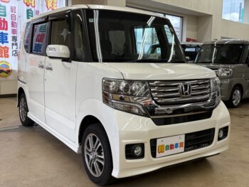 N-BOX+カスタム G　福祉車両車いす仕様スローパー　４WD