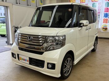 N-BOX+カスタム G　福祉車両車いす仕様スローパー　４WD