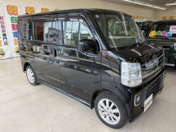 NV100クリッパーリオ E　ターボ　4WD