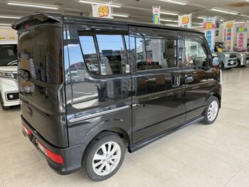 NV100クリッパーリオ E　ターボ　4WD