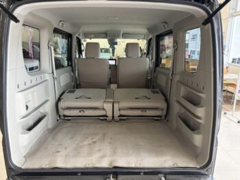 NV100クリッパーリオ E　ターボ　4WD