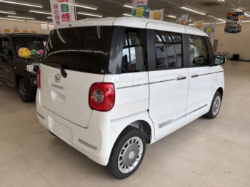 ムーヴキャンバス セオリーGターボ　純正ナビ装着用アップグレードパック　未使用車　4WD