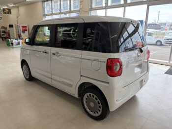 ムーヴキャンバス セオリーGターボ　純正ナビ装着用アップグレードパック　未使用車　4WD