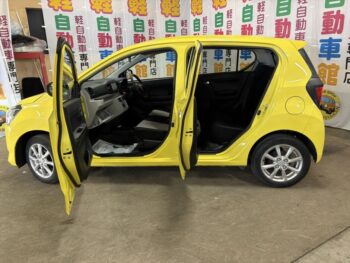 プレオプラス Ｇスマートアシスト　ナビ・ＴＶ・Ｂカメラ 4WD