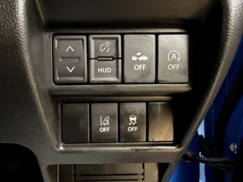 ワゴンR ハイブリッドＦＺ セーフティパッケージ装着車　純正ナビ　ＴＶ　バックカメラ 4WD