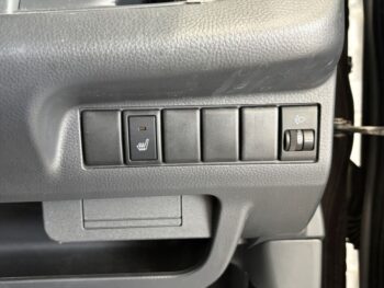 MRワゴン X　バックカメラ　4WD