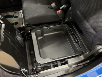 ワゴンR ハイブリッドＦＺ セーフティパッケージ装着車　純正ナビ　ＴＶ　バックカメラ 4WD