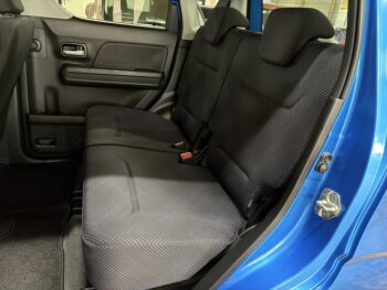 ワゴンR ハイブリッドＦＺ セーフティパッケージ装着車　純正ナビ　ＴＶ　バックカメラ 4WD