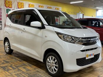 eKワゴン Ｇ　マルチアラウンドモニター 4WD