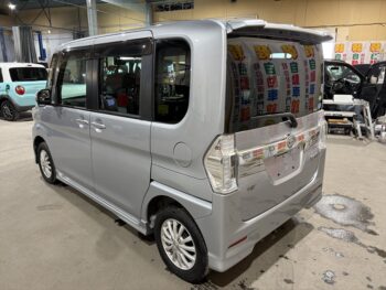 タントカスタム X　SA　純正ナビ　TV　バックカメラ　4WD