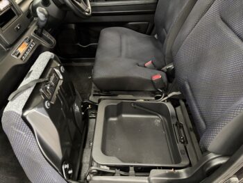 ワゴンR ハイブリッドFX　セーフティパッケージ　4WD