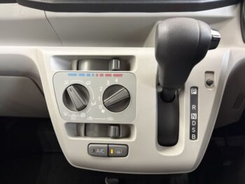ピクシスエポック Ｘ　ＳＡⅢ　4WD