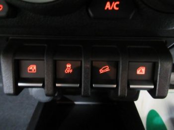 ジムニー XC　スズキセーフティサポート　未使用車　4WD